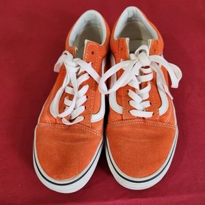 Women's size 7.5 orange old-skool vans